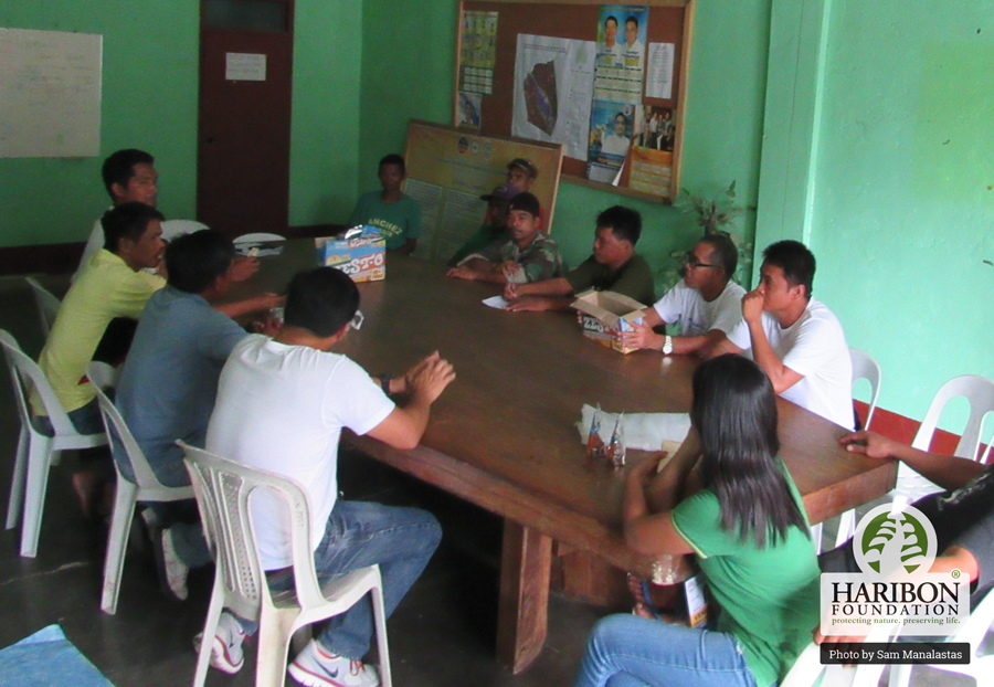 2016 11 03 Bantay Gubat are comprised of volunteers a community based effort that requires on going trainings By Sam Manalastas