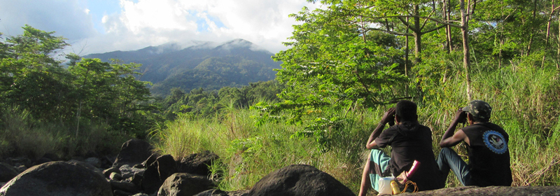 2016 11 03 Community members and residents taking part in spotting Haring Ibon nest sites on Mt. Mingan by J Kahlil Panopio
